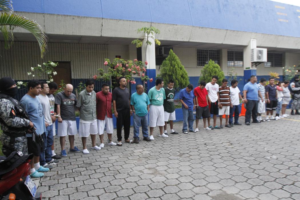 Operativo en Ilopango y Soyapango deja 21 detenidos operativo-en-ilopango-y-soyapango-deja-21-detenidos
